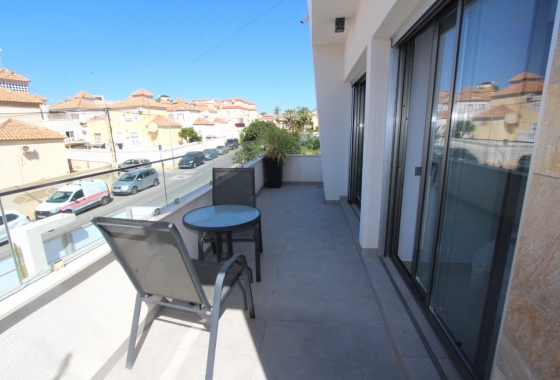 Wiederverkauf - Villa - Orihuela Costa - El Galan