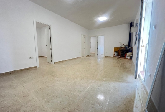 Herverkoop - Villa - La Solana