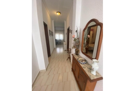 Wiederverkauf - Stadthaus - Torrevieja - Centro