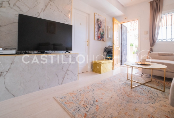 Wiederverkauf - Bungalow - Orihuela Costa - Punta Prima