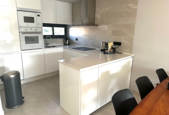 Resale - Apartment / flat - Guardamar del Segura - El Raso