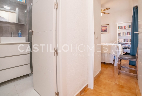 Wiederverkauf - Stadthaus - Torrevieja - aguas nuevas