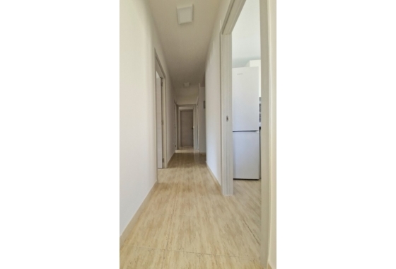 Wiederverkauf - Villa - La Nucía - Costa Blanca