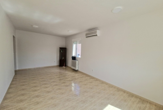 Wiederverkauf - Villa - La Nucía - Costa Blanca