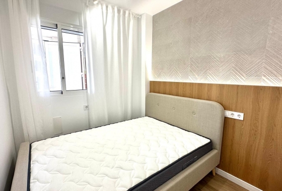 Reventa - Apartamento / piso - Orihuela - Los Balcones Y Los Altos