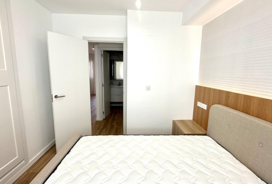 Reventa - Apartamento / piso - Orihuela - Los Balcones Y Los Altos