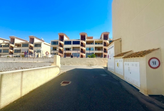 Reventa - Apartamento / piso - Orihuela - Los Balcones Y Los Altos