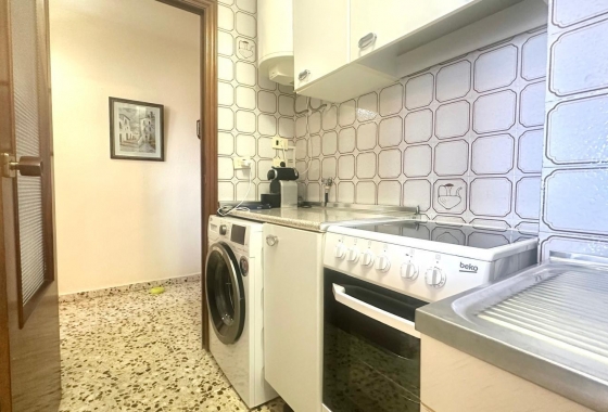 Wiederverkauf - Wohnung - Torrevieja - Punta Prima