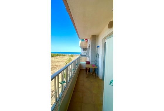 Wiederverkauf - Wohnung - Torrevieja - Punta Prima