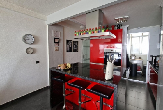 Resale - Apartment / flat - Torrevieja - Acequion