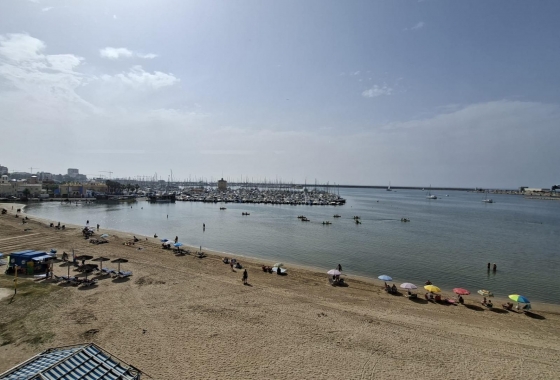 Resale - Apartment / flat - Torrevieja - Acequion