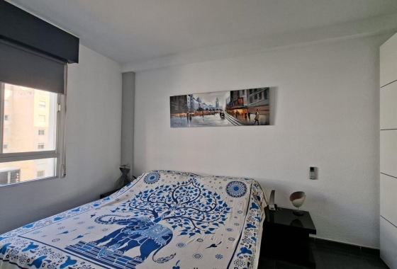 Resale - Apartment / flat - Torrevieja - Acequion