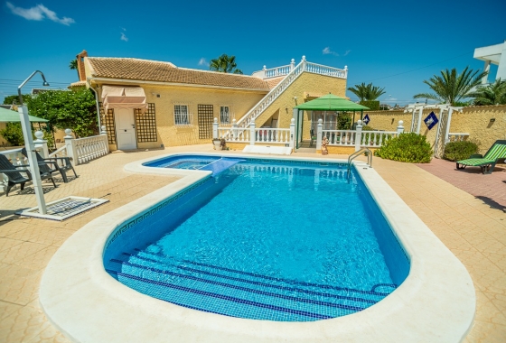 Wiederverkauf - Villa - Torrevieja - Costa Blanca