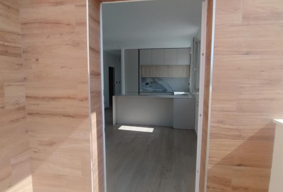 Herverkoop - Villa - Torrevieja - aguas nuevas