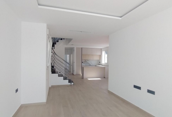 Herverkoop - Villa - Torrevieja - aguas nuevas