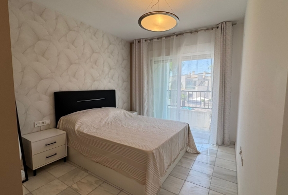 Herverkoop - Herenhuis - Torrevieja - Costa Blanca