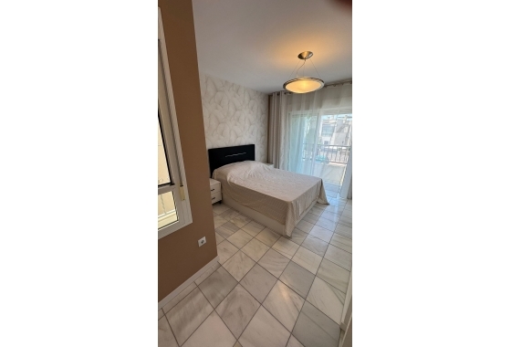 Herverkoop - Herenhuis - Torrevieja - Costa Blanca