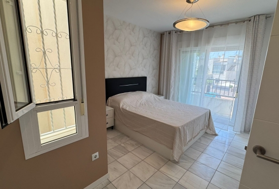 Herverkoop - Herenhuis - Torrevieja - Costa Blanca