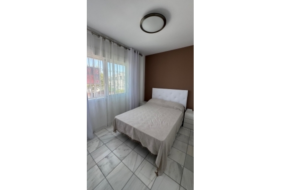 Herverkoop - Herenhuis - Torrevieja - Costa Blanca