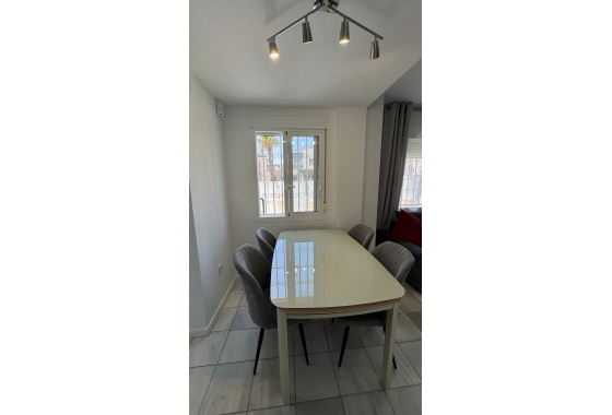 Herverkoop - Herenhuis - Torrevieja - Costa Blanca