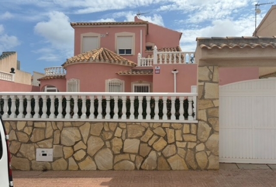 Wiederverkauf - Villa - Orihuela Costa - Costa Blanca