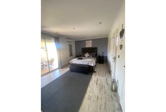 Herverkoop - Finca - Albatera - Inland