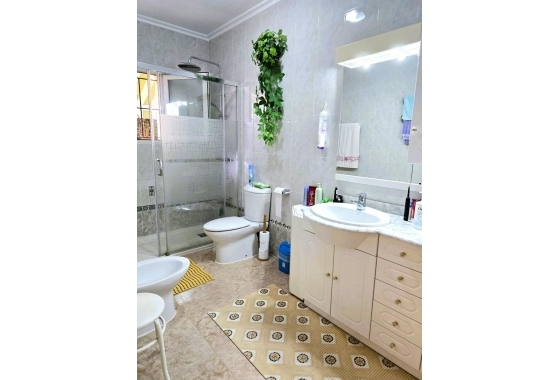 Herverkoop - Villa - Orihuela Costa - Playa Flamenca