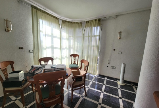 Herverkoop - Appartement / flat - Torrevieja - Centro