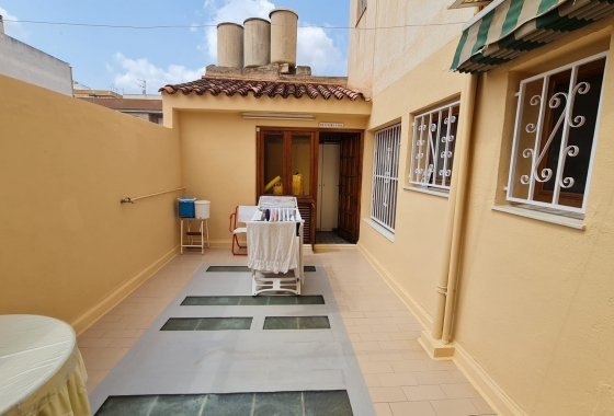 Herverkoop - Herenhuis - Elda - Inland