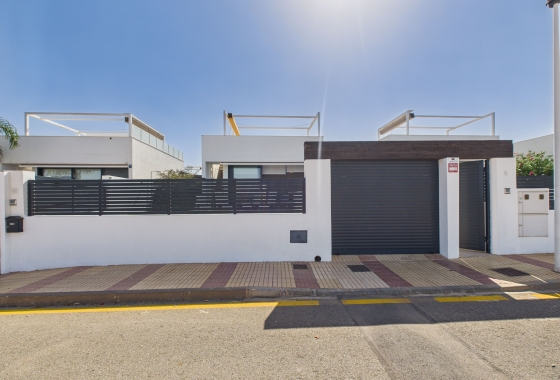 Reventa - Villa - Mar de Cristal - Costa Calida