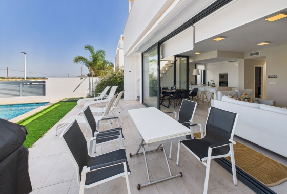 Reventa - Villa - Mar de Cristal - Costa Calida