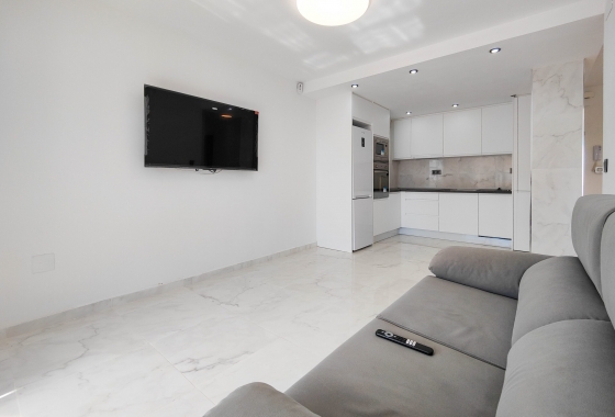 Resale - Apartment / flat - Torrevieja - Costa Blanca