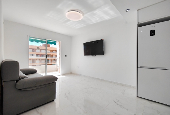 Resale - Apartment / flat - Torrevieja - Costa Blanca