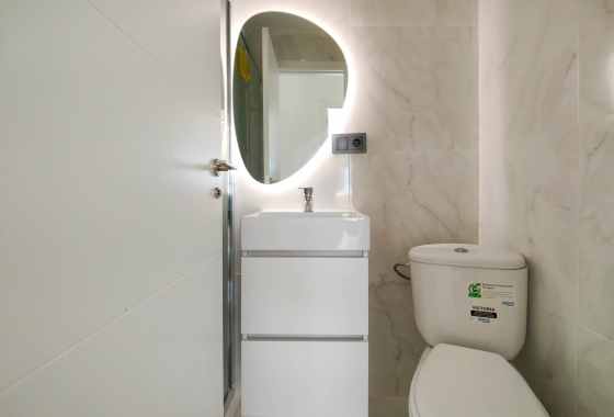 Resale - Apartment / flat - Torrevieja - Costa Blanca