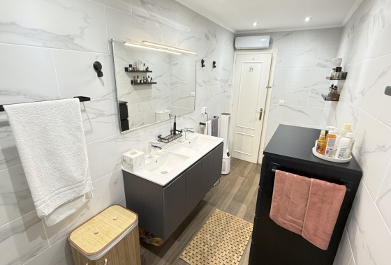 Wiederverkauf - Villa - Orihuela Costa - Costa Blanca