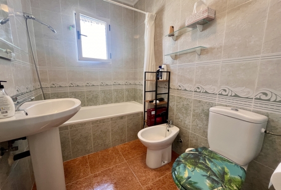 Resale - Townhouse - San Miguel de Salinas - Inland