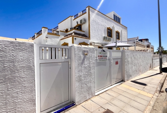 Resale - Townhouse - San Miguel de Salinas - Inland