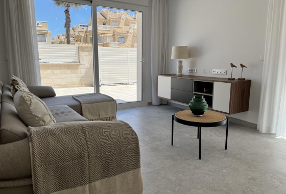 Wiederverkauf - Wohnung - Torrevieja - aguas nuevas
