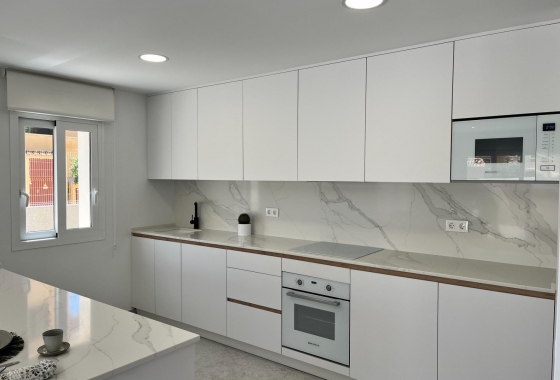 Wiederverkauf - Wohnung - Torrevieja - aguas nuevas