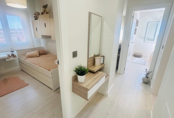 Wiederverkauf - Wohnung - Torrevieja - Nueva Torrevieja