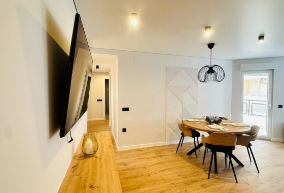 Herverkoop - Appartement / flat - Torrevieja - Playa del Cura