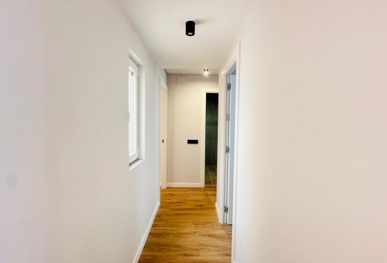 Herverkoop - Appartement / flat - Torrevieja - Playa del Cura