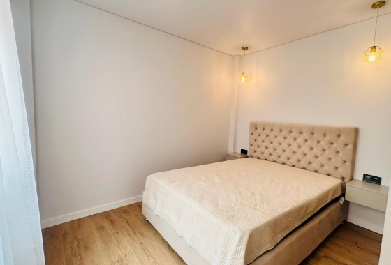 Herverkoop - Appartement / flat - Torrevieja - Playa del Cura