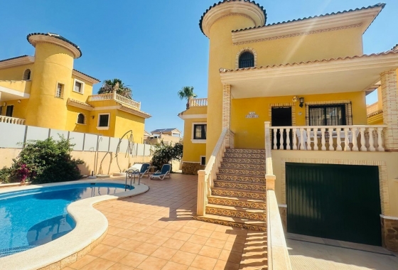 Herverkoop - Villa - Orihuela Costa - Pau 8