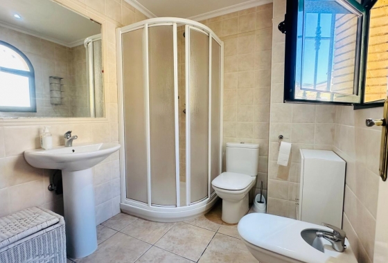 Herverkoop - Villa - Orihuela Costa - Pau 8