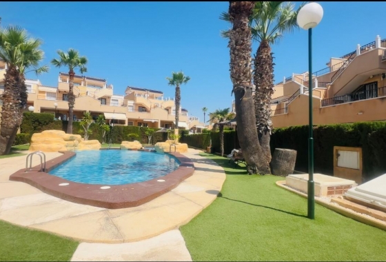 Herverkoop - Villa - Orihuela Costa - Pau 8