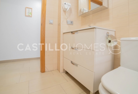 Wiederverkauf - Wohnung - Torrevieja - Playa de los Locos