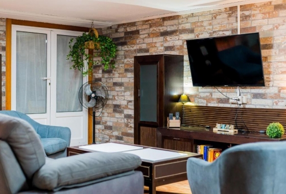 Herverkoop - Herenhuis - Torrevieja - Acequion