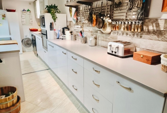 Herverkoop - Herenhuis - Torrevieja - Acequion