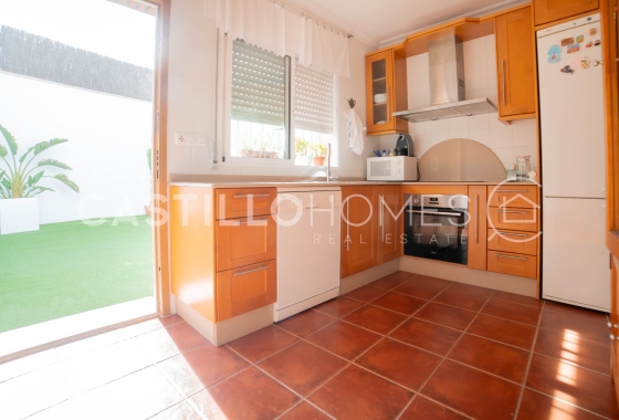 Resale - Villa - Pilar de la Horadada - Torre De La Horadada